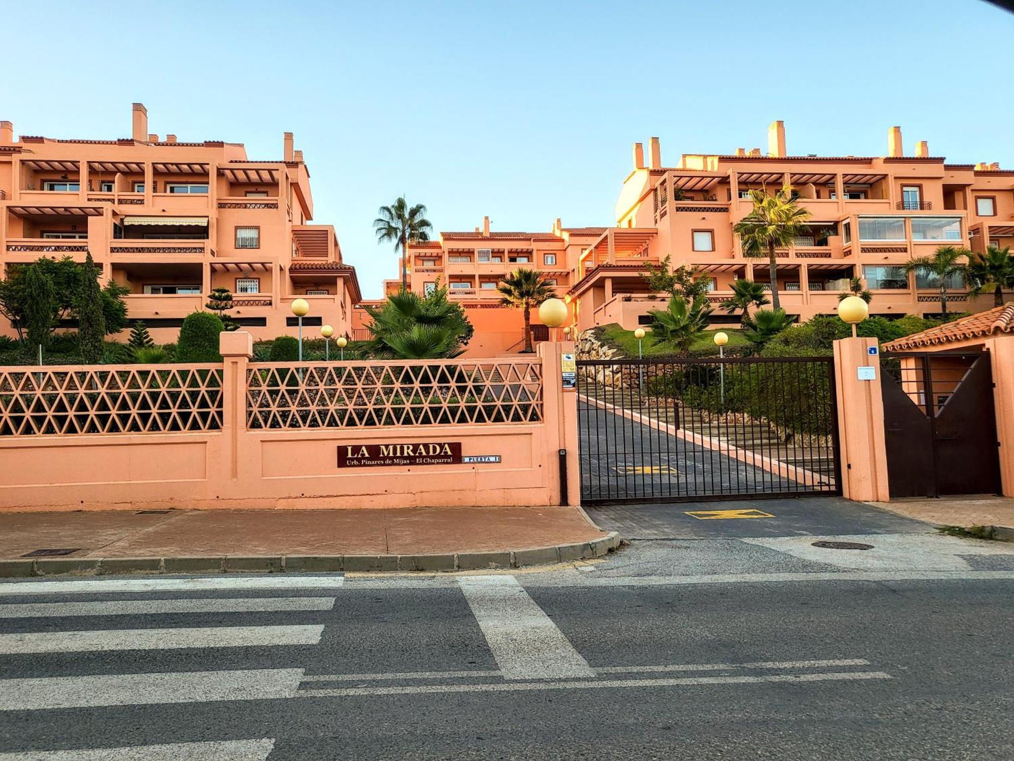 Spacious And Stylish Penthouse In Mijas El Faro ภายนอก รูปภาพ